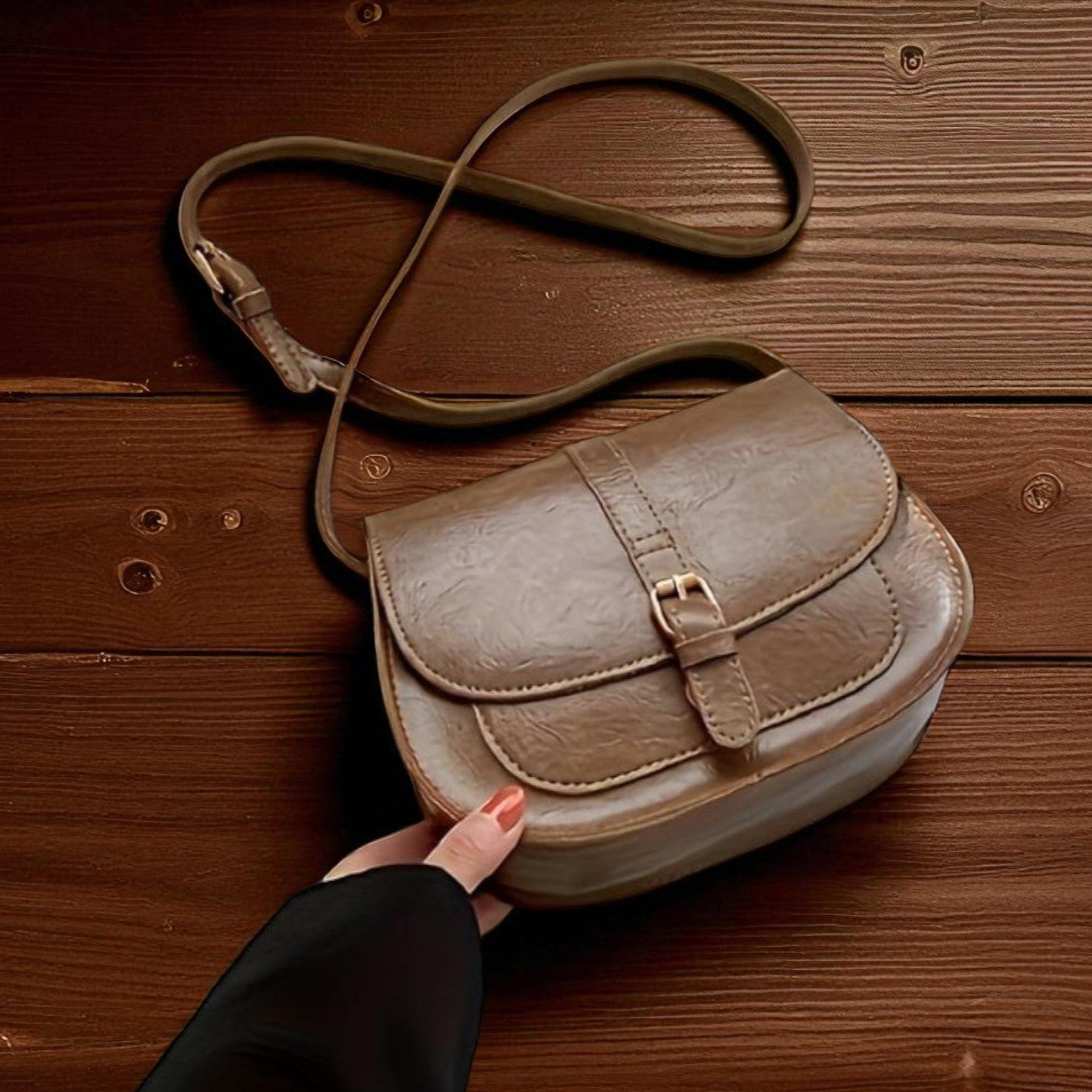 Evelyn Shoulder Bag