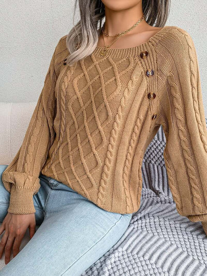 Léonie | Cable-Knit Sweater with Decorative Buttons