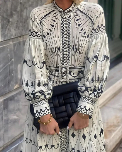 Mirabel - Elegant Retro Pattern Print A-Line Dress