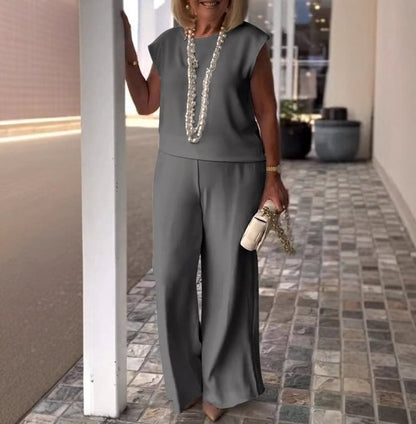 Caledona - Elegant Comfy Set