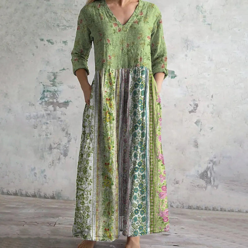Lianne - Vintage Dress with Floral Pattern